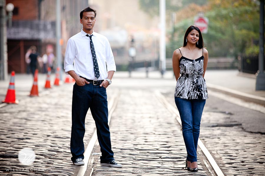 Brookly Bridge Park Engagement Photos | Nim + Judy