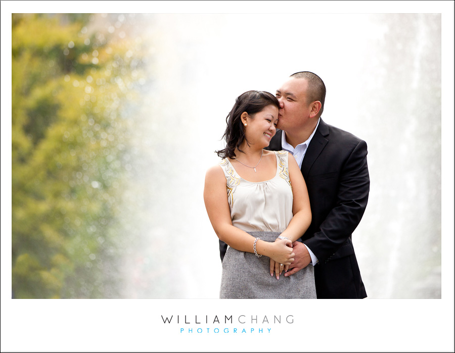 washington-square-park-engagement-photo-2