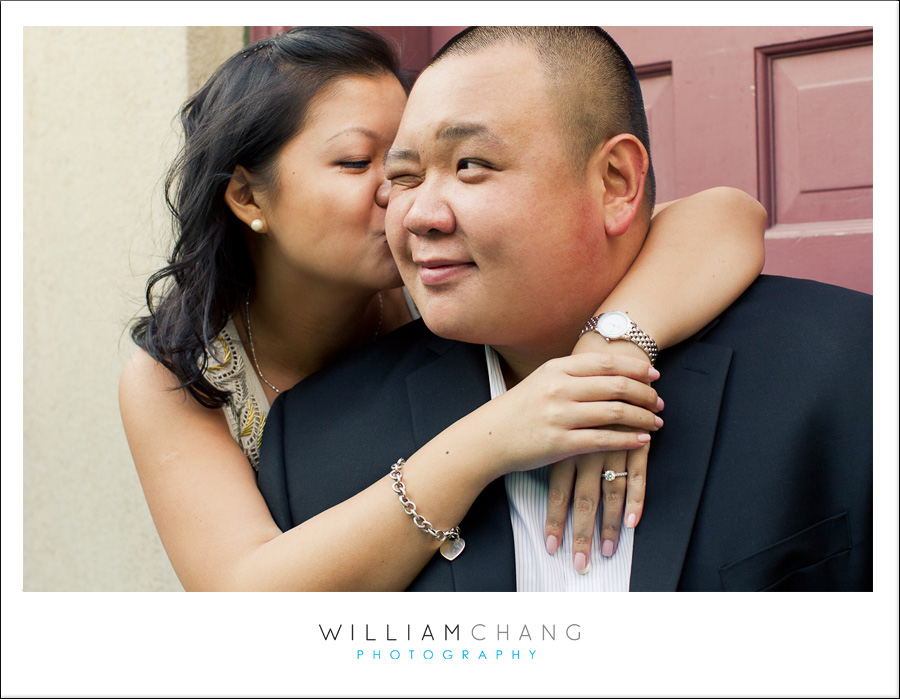 washington-square-park-engagement-photo-8