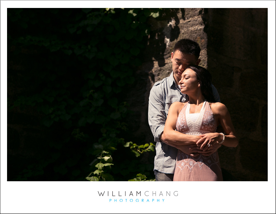 Fort Tyron Park Engagement Photos | Cindy + Eddie