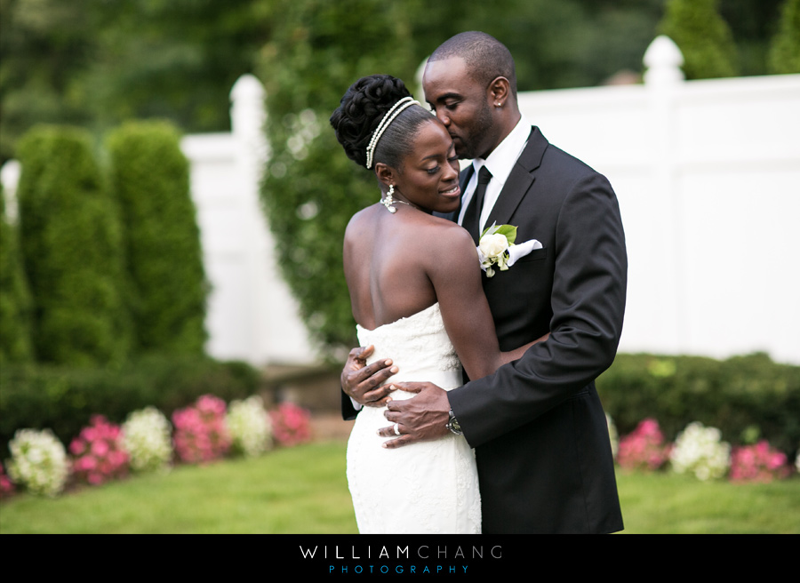 Woodbury Country Club wedding photos | Nicole + Adrian